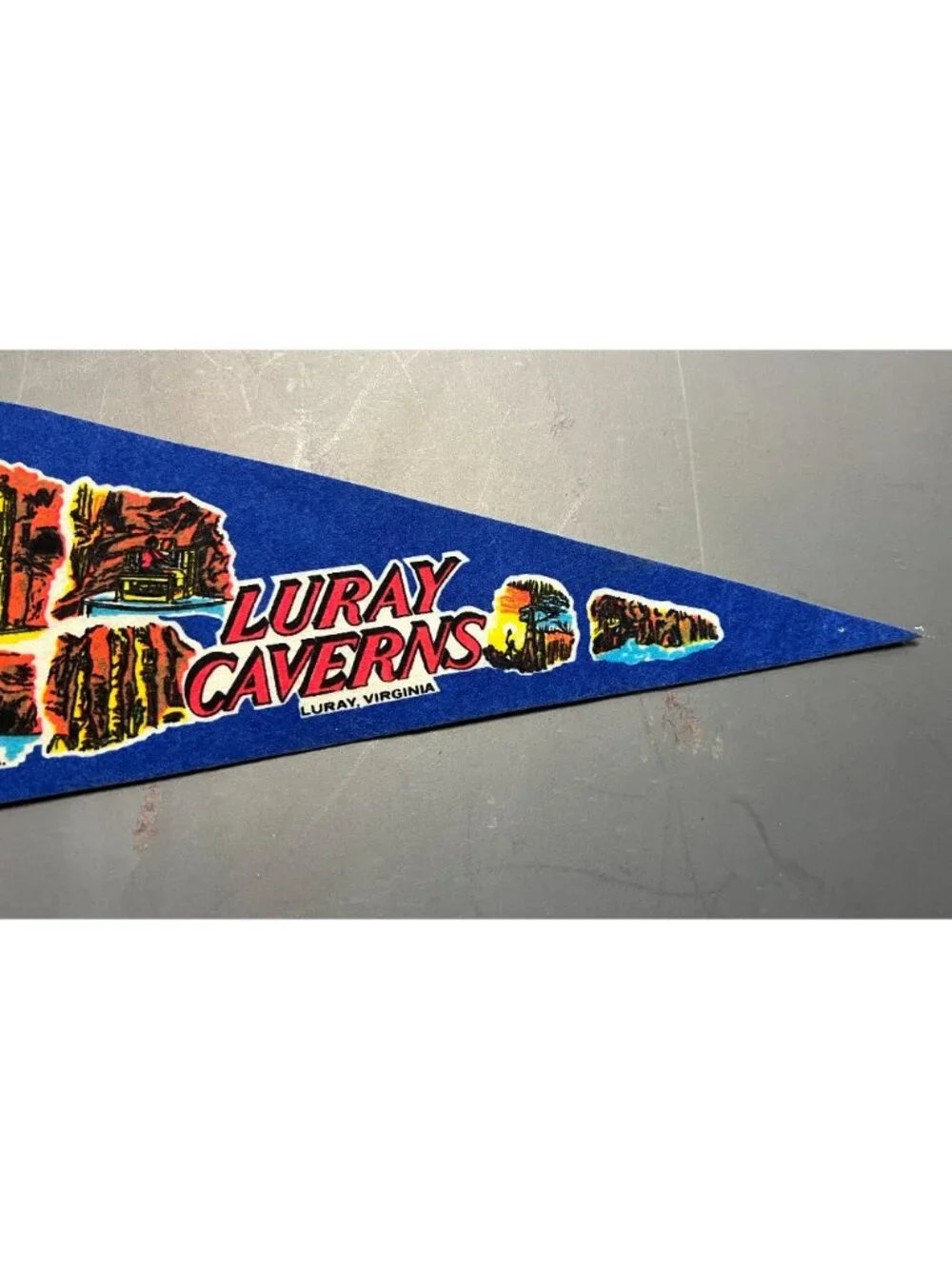 Vintage Luray Caverns Luray, VA pennant